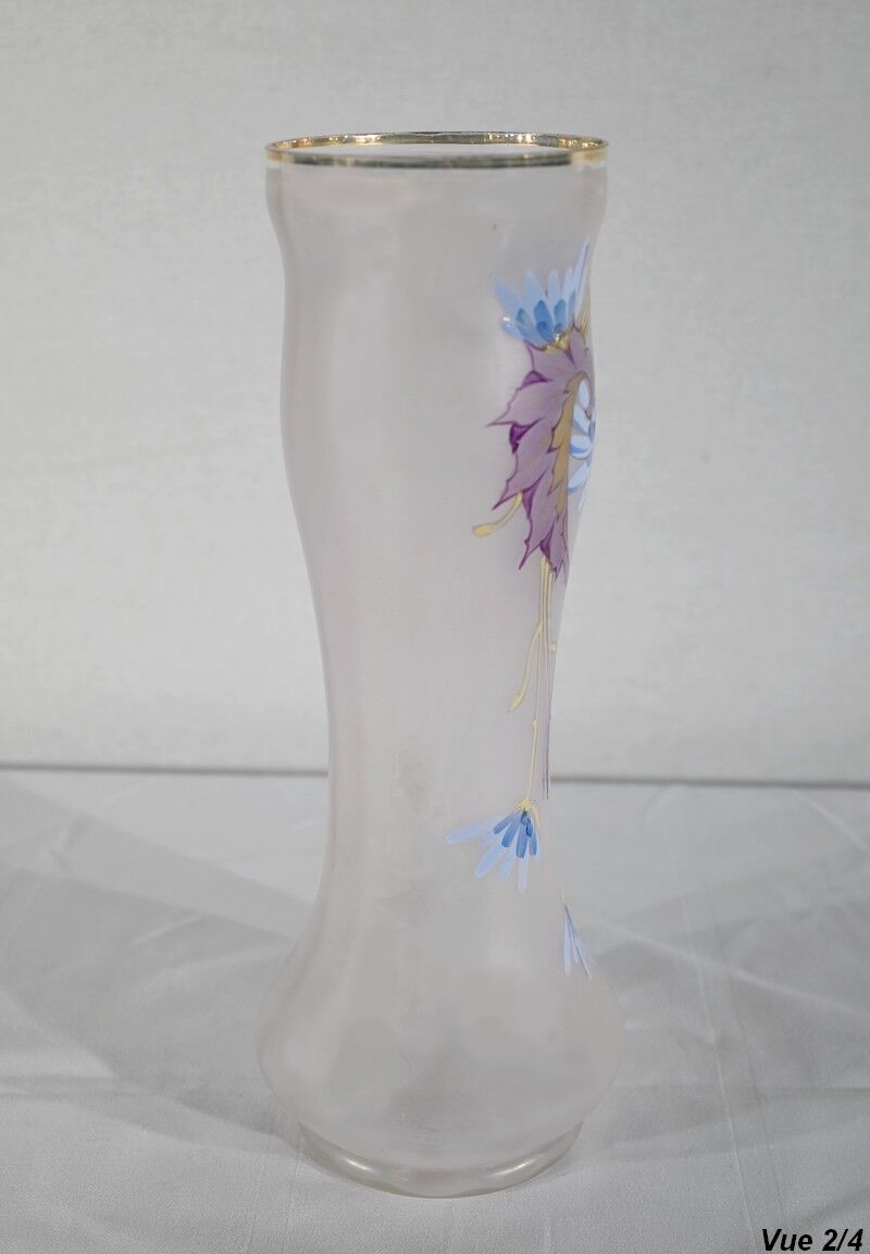 Fine glass vase 1920