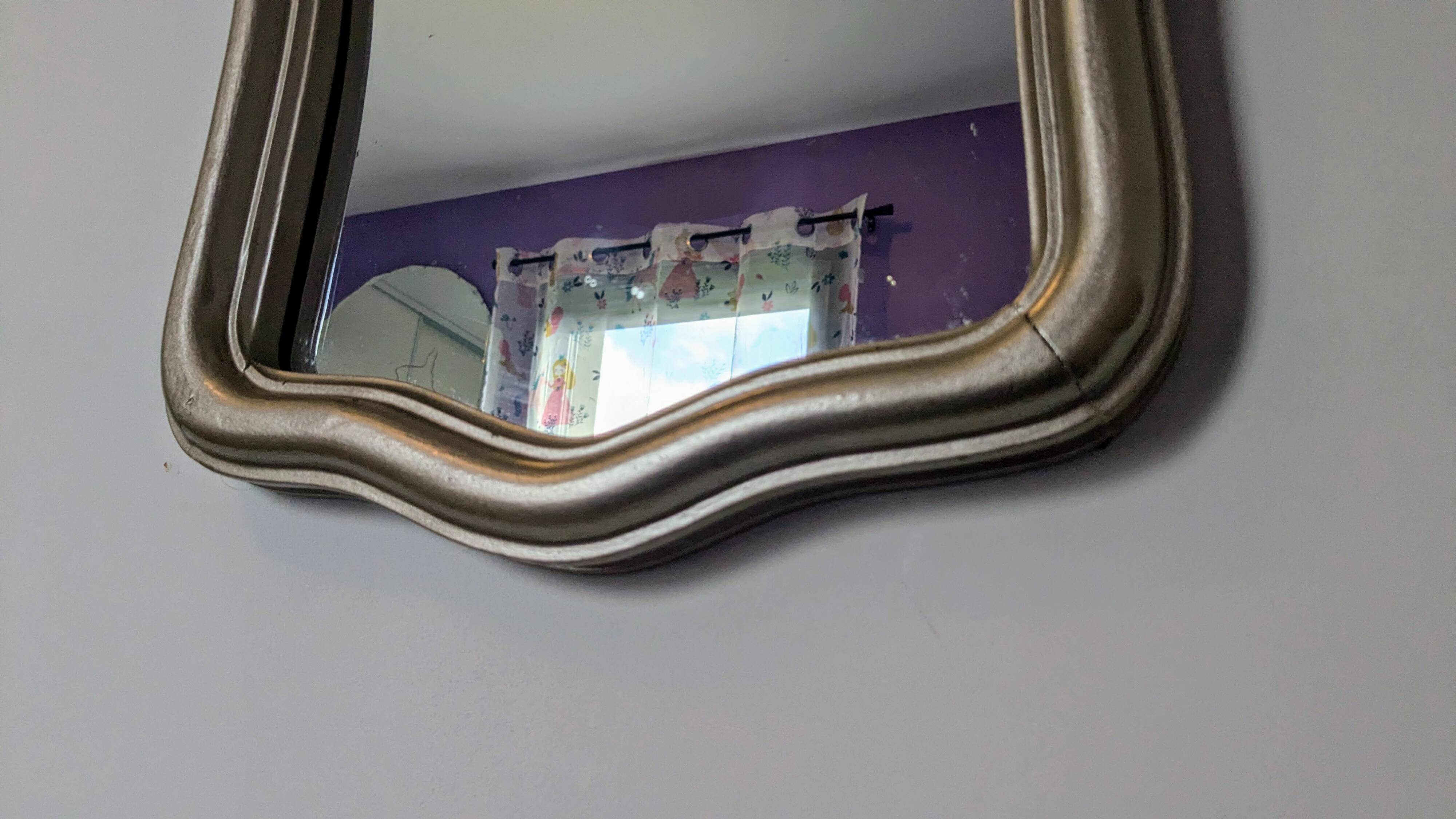 Miroir style Louis XV argenté 67 x 50 cm