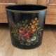 Basket in painted sheet metal Napoleon III signed black background and flowers