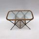 Table basse avec porte-journal des années 60
