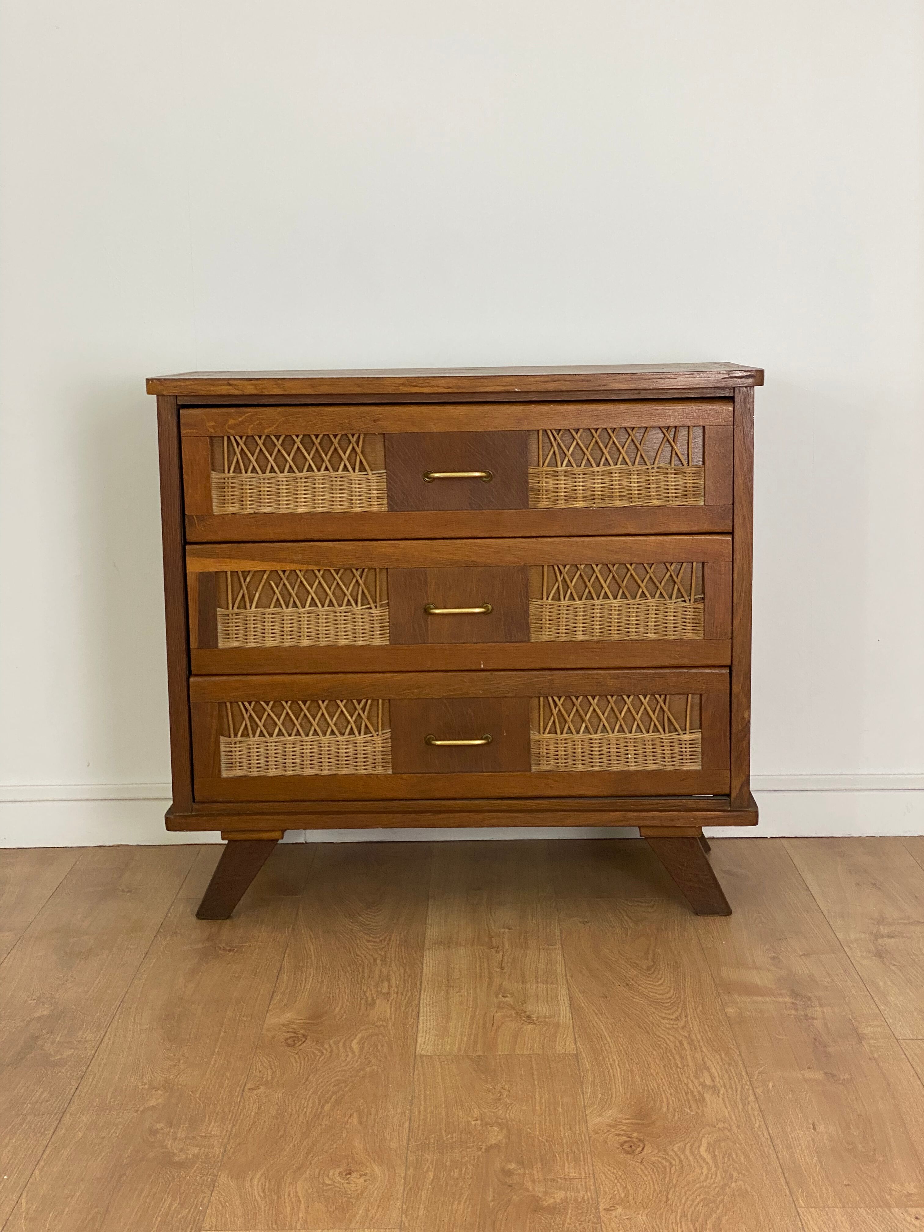 Vintage dresser rattan compass feet