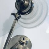 Modernist table lamp from the 30s and 40s in chrome-plated brass, molded glass lampshade