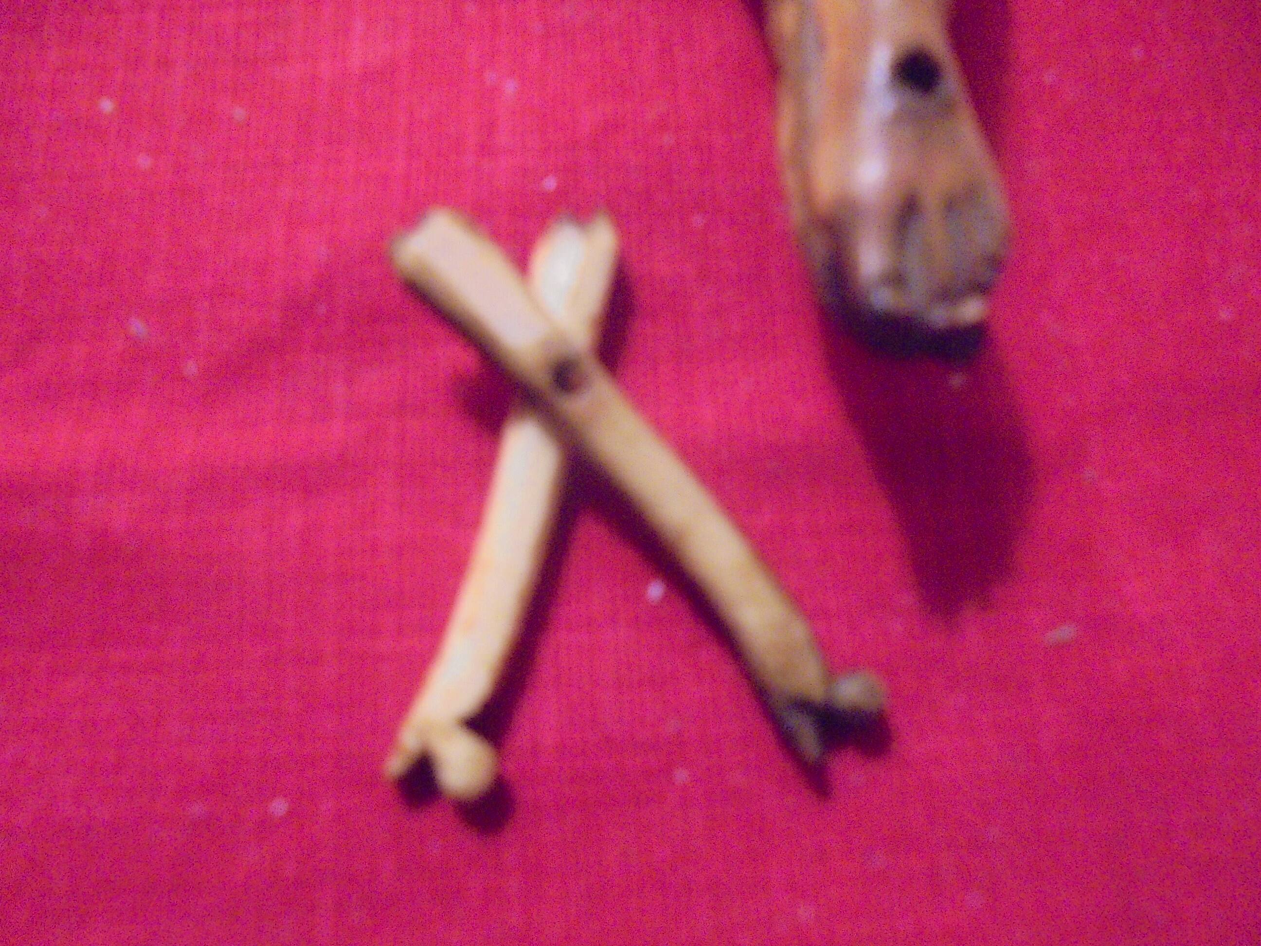 Dieppe bone crucifix xvii/ xviii