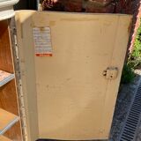 Two-body buffet Kitchen Keller