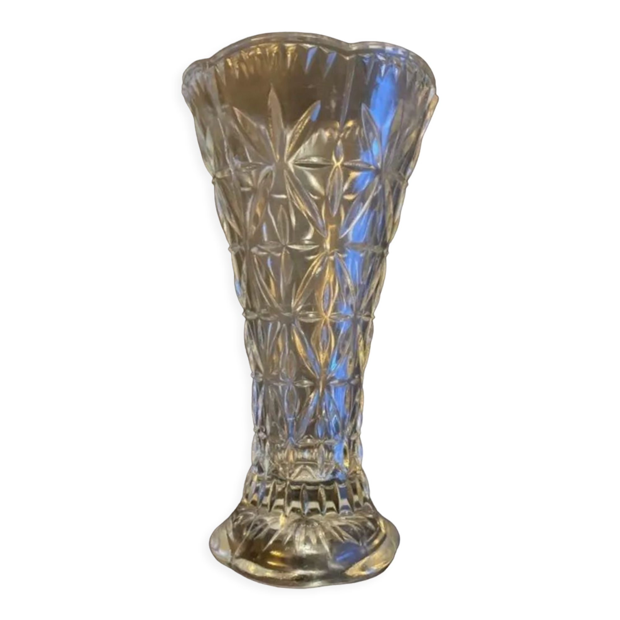 Vintage vase year 50/60 in chiseled glass