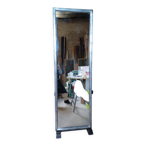 Grand miroir argenté