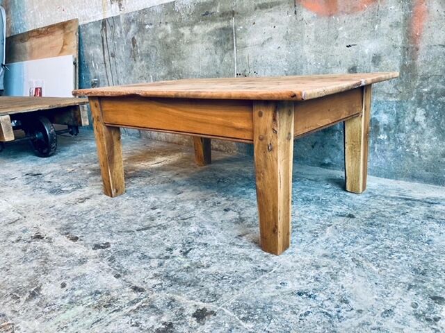 Coffee farmhouse table