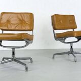 Magnificent pair of "Intermediate" office chairs by Charles & Ray Eames for Herman Miller – 1960s