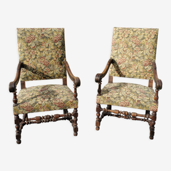 Pair of armchairs style Louis XIII