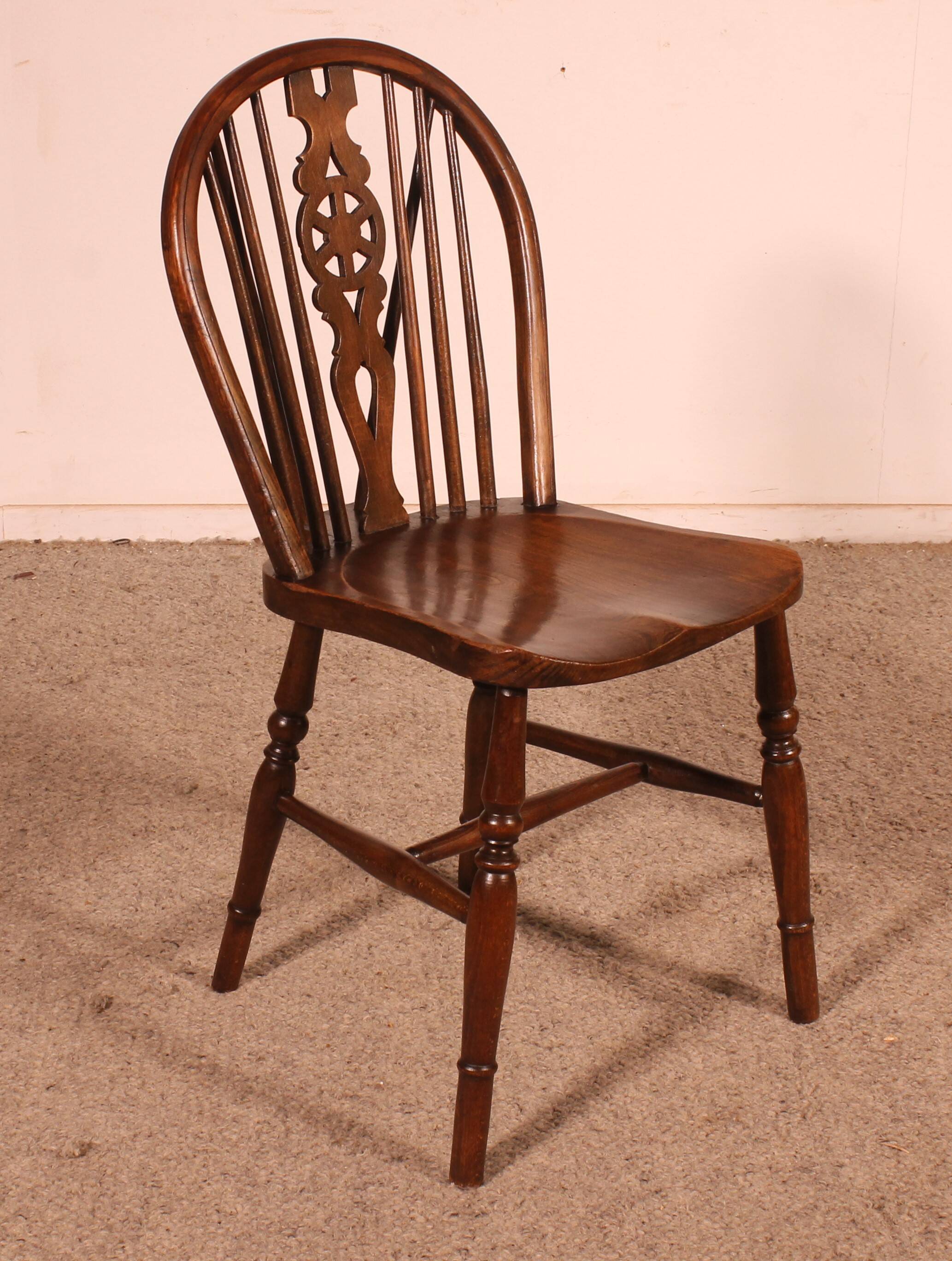 Set Of 6 Windsor Wheelback Chairs