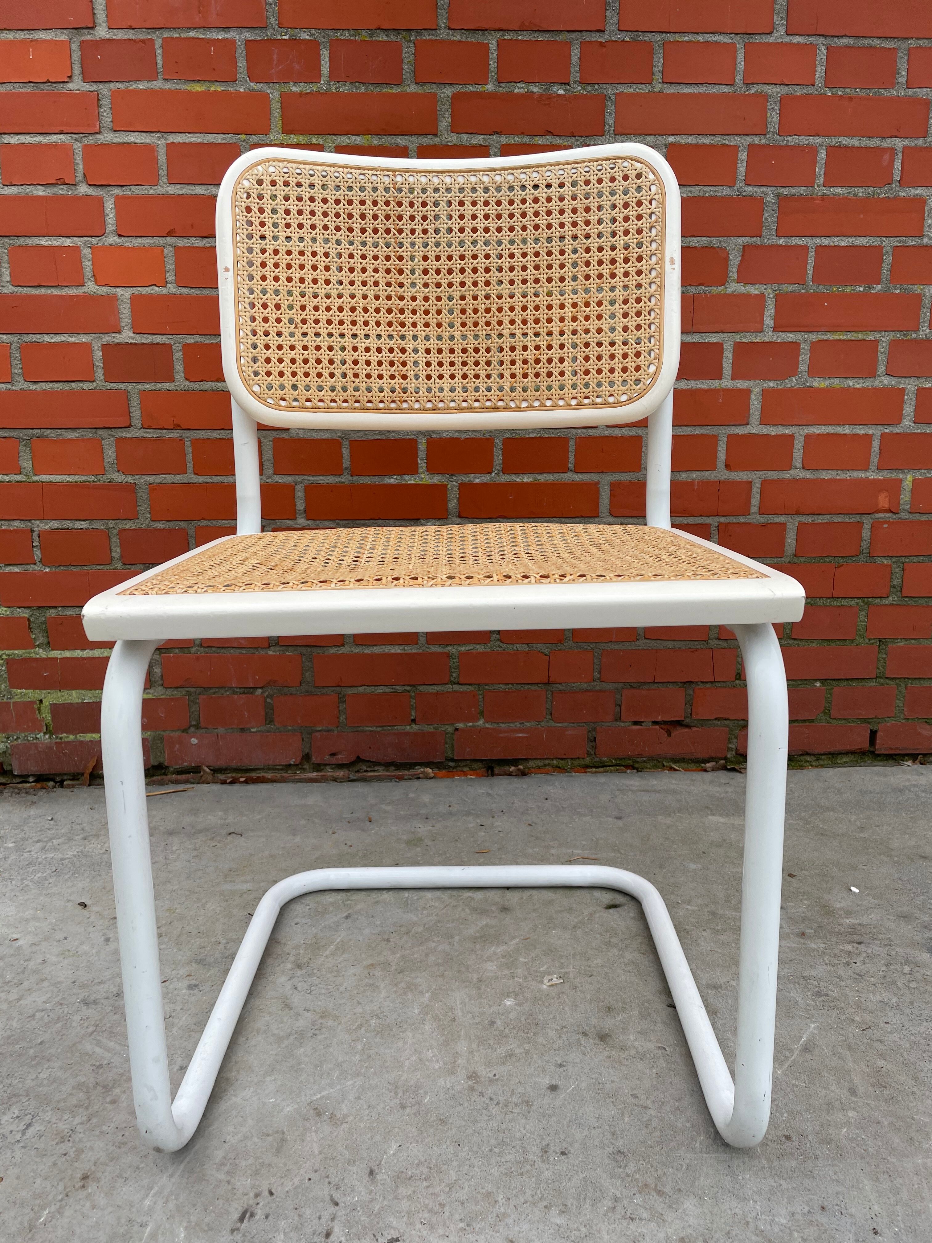 Cesca design chair b32 model white