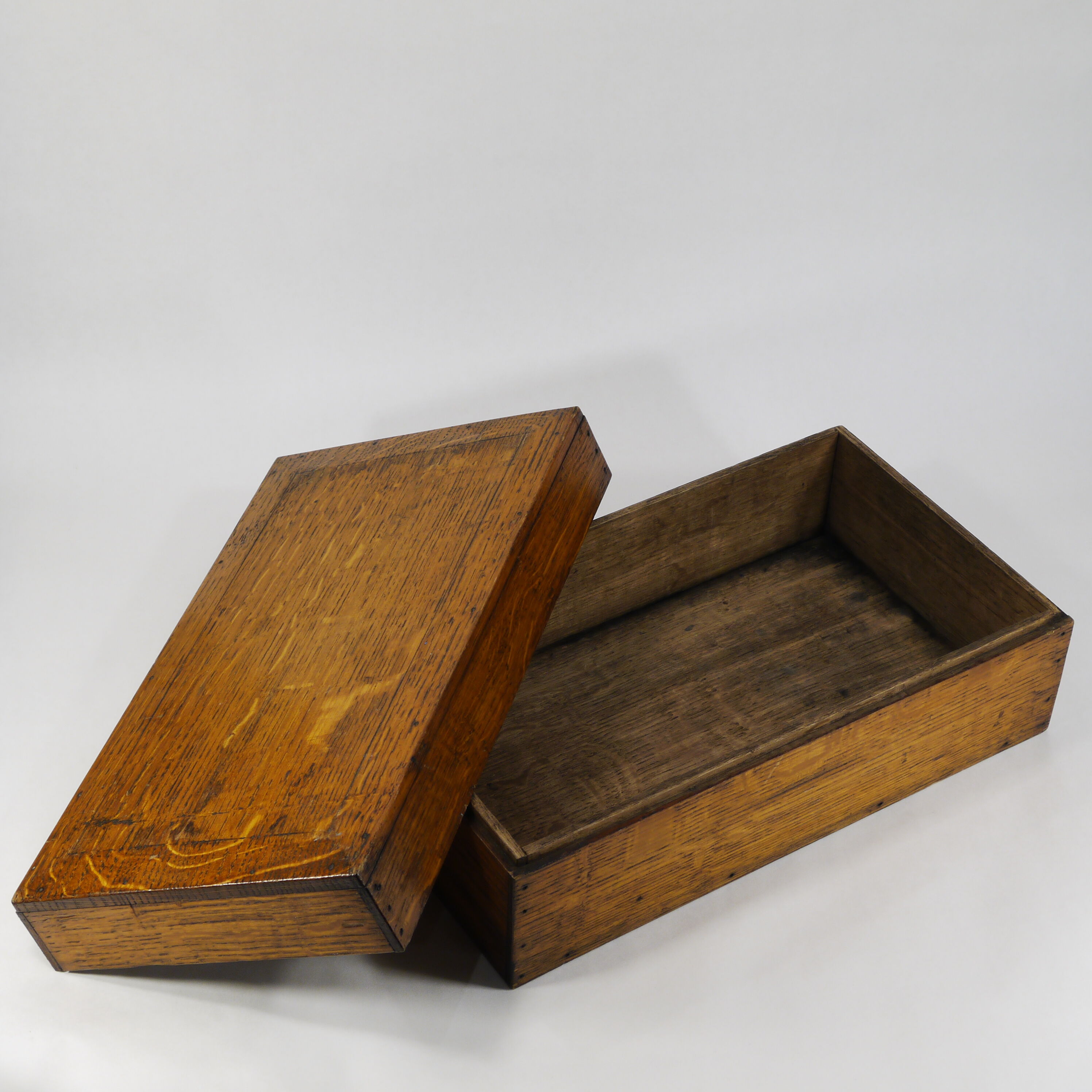 Wooden box