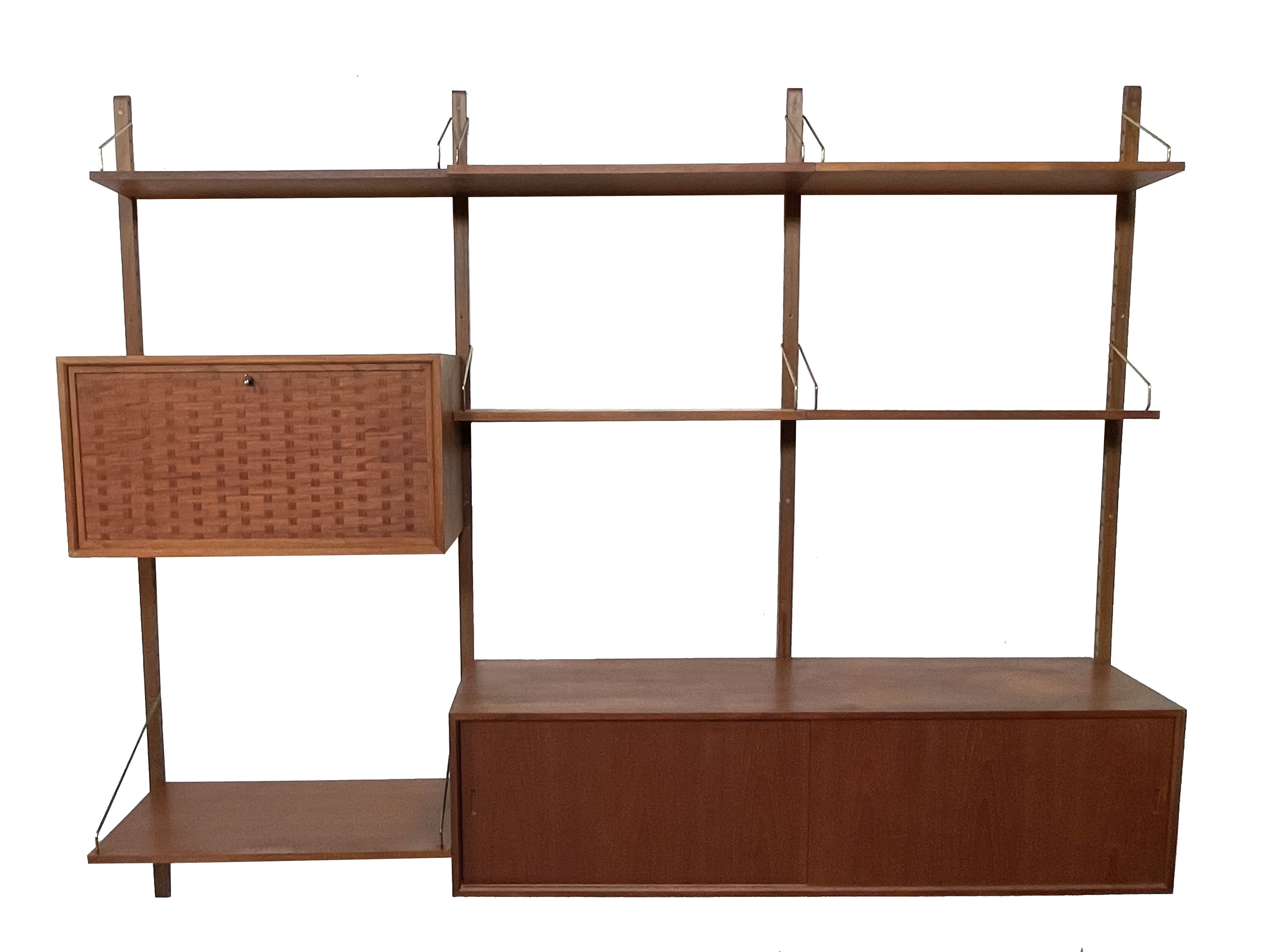 Vintage Poul Cadovius Royal System wall system wall unit