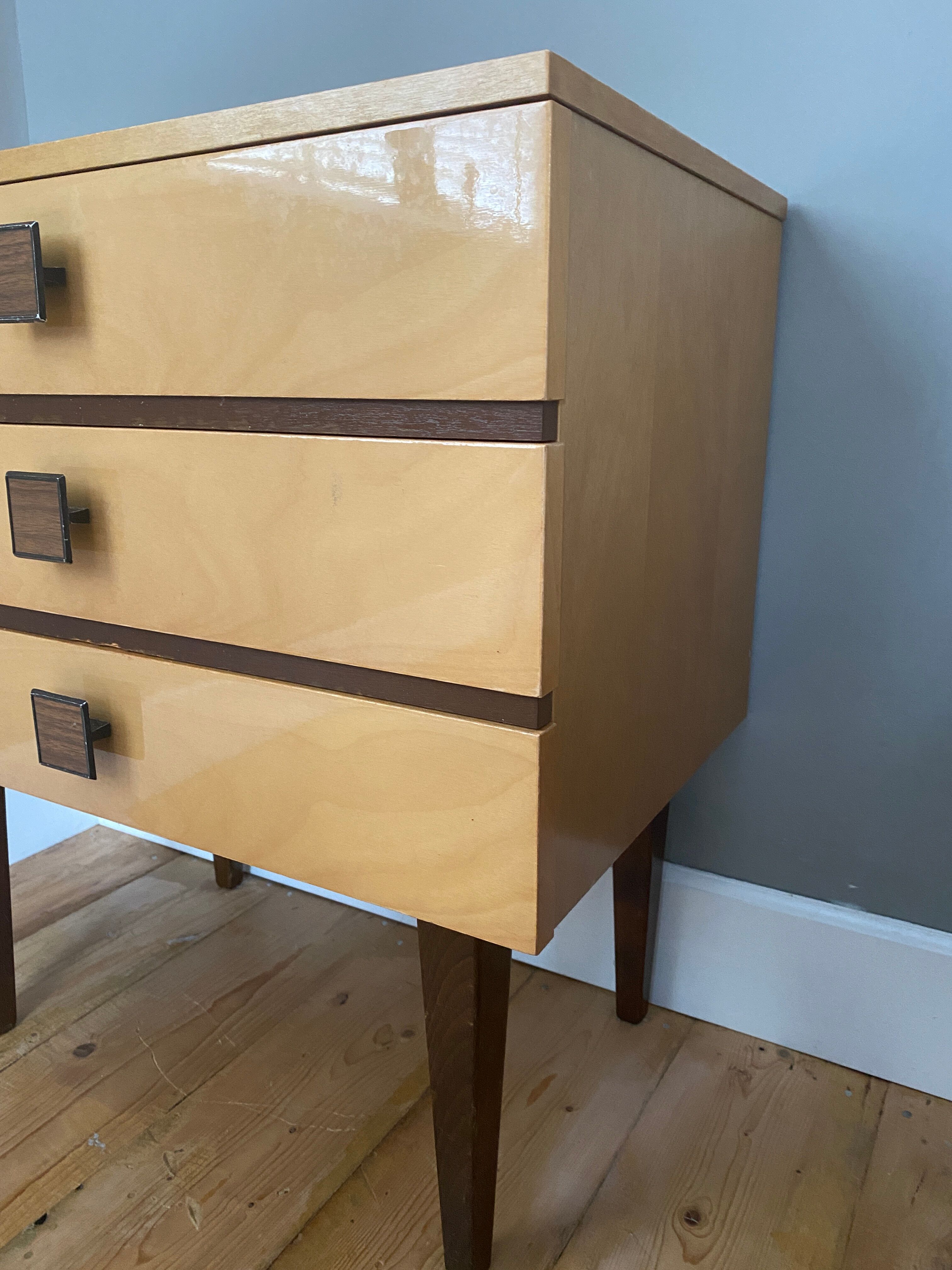 Buffet cuboard vintage