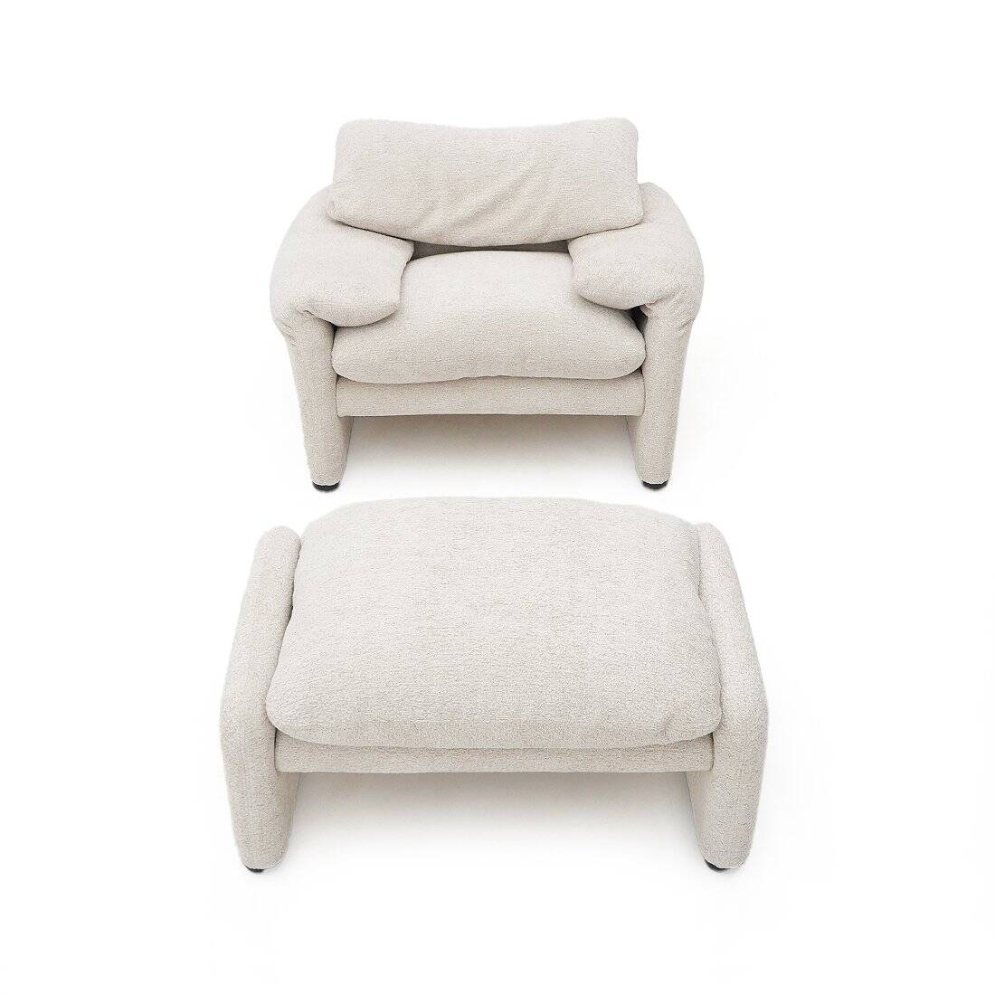 Maralunga armchair and ottoman set by Vico Magistretti for Cassina, 1970s.