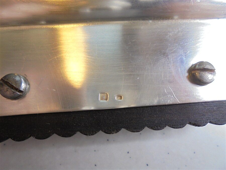 Art deco dish in silver