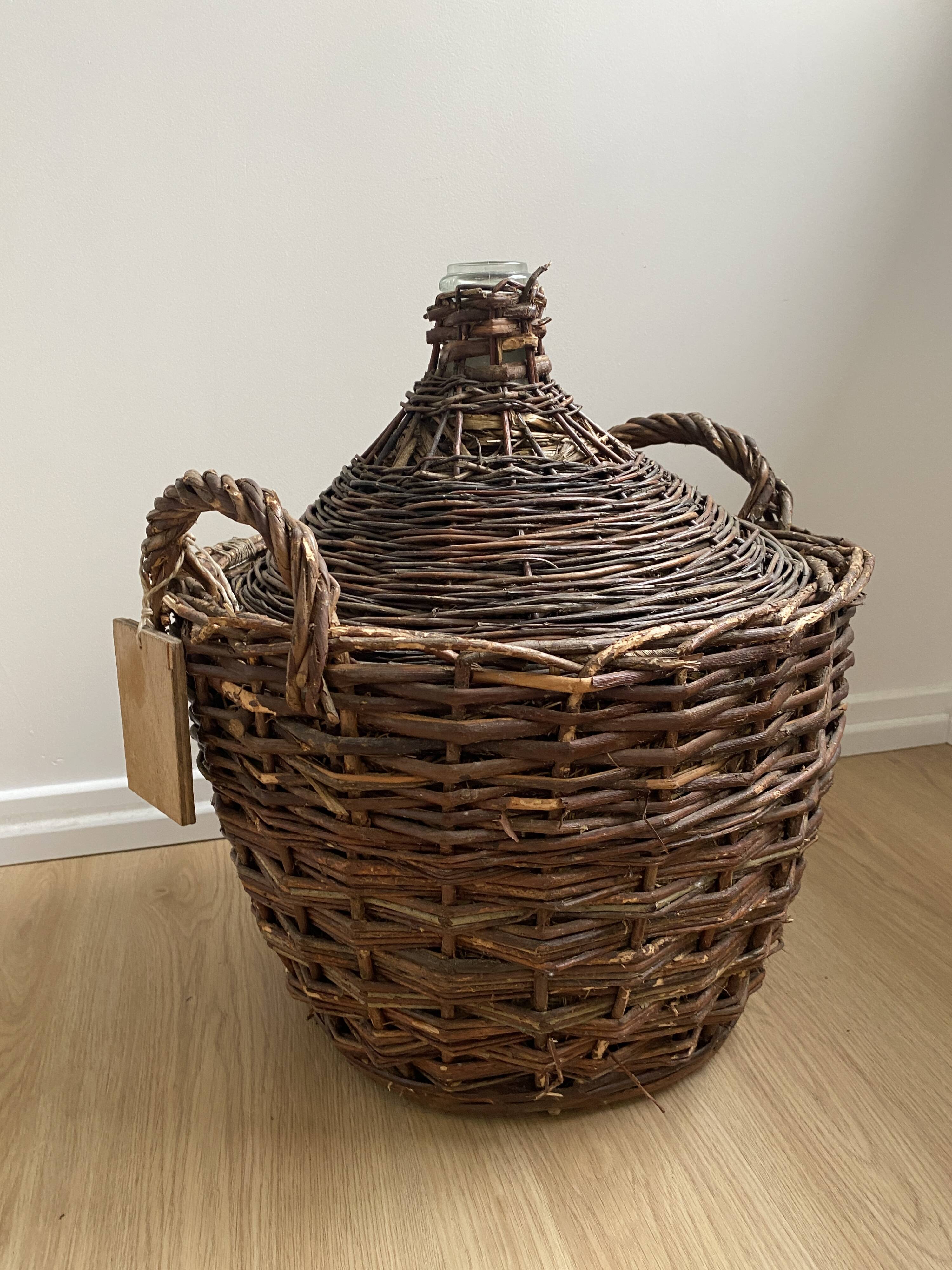 Dame Jeanne in her vintage wicker case
