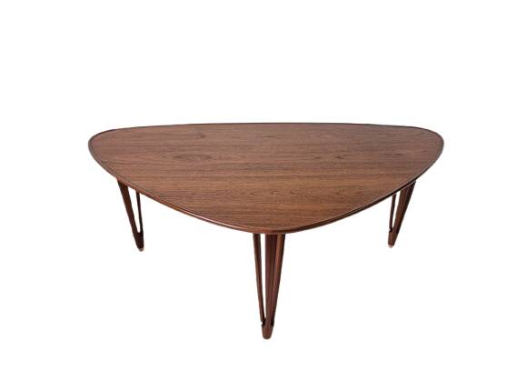 Asymmetrical coffee table 1950, Scandinavian BC Mobler