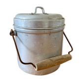 Pot à lait ancien