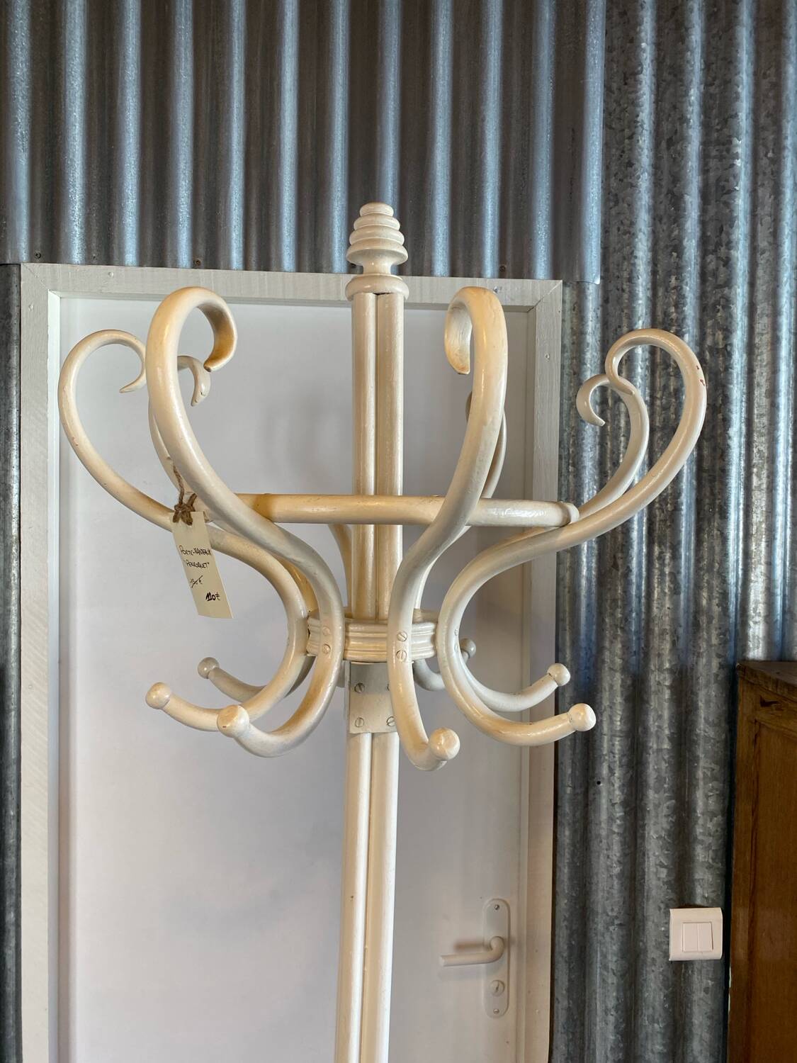 Old parrot style coat rack - bistro