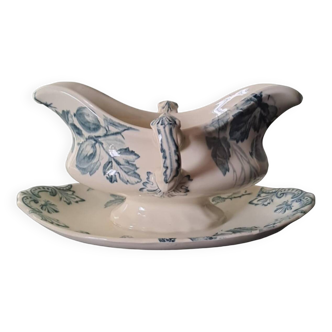 Creil Montereau iron clay sauce boat