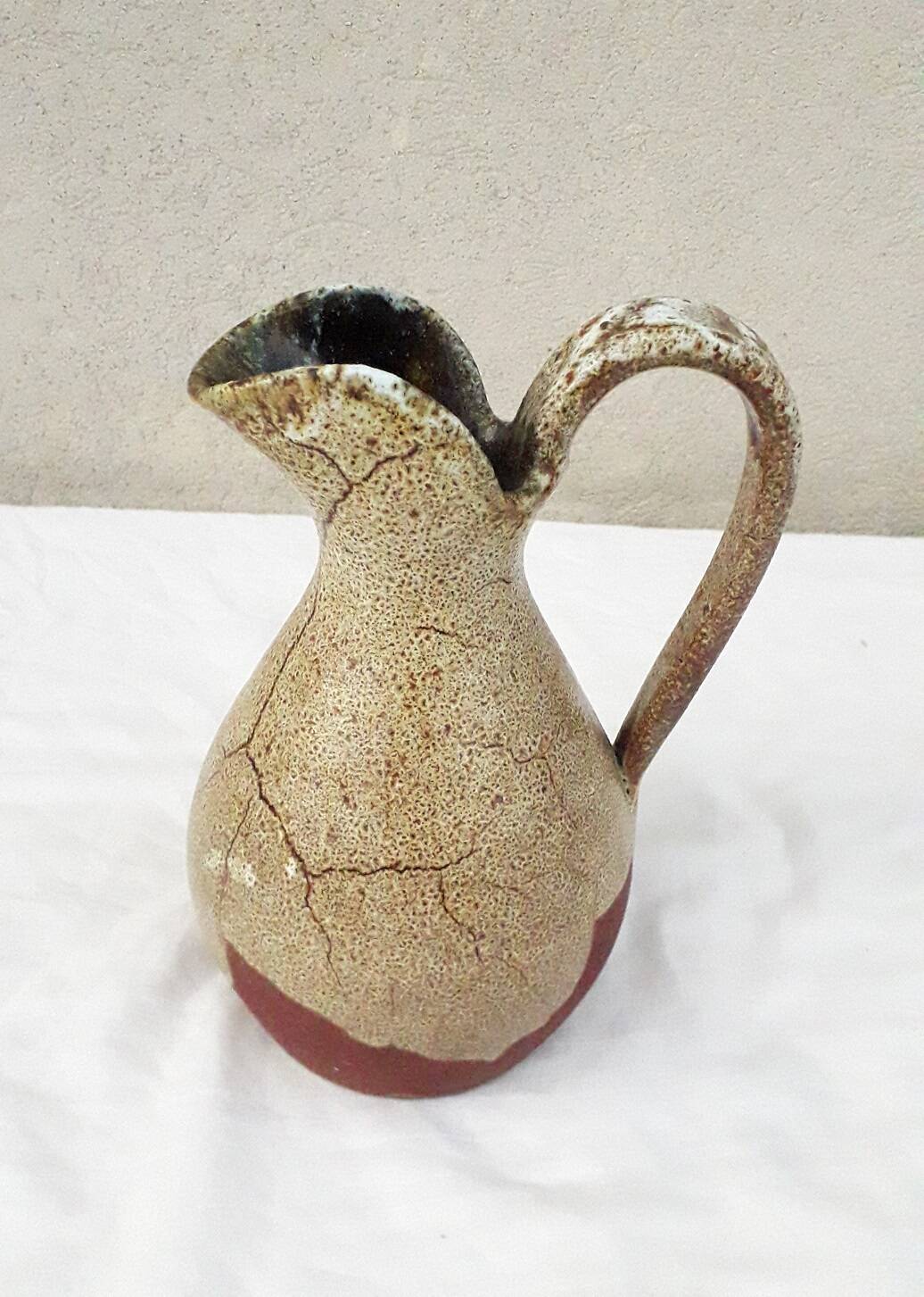 Accolay ceramic jug