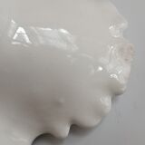 Porcelain pouch tray