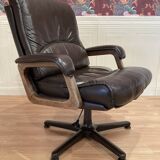 Fauteuil et son ottoman en cuir, 1960