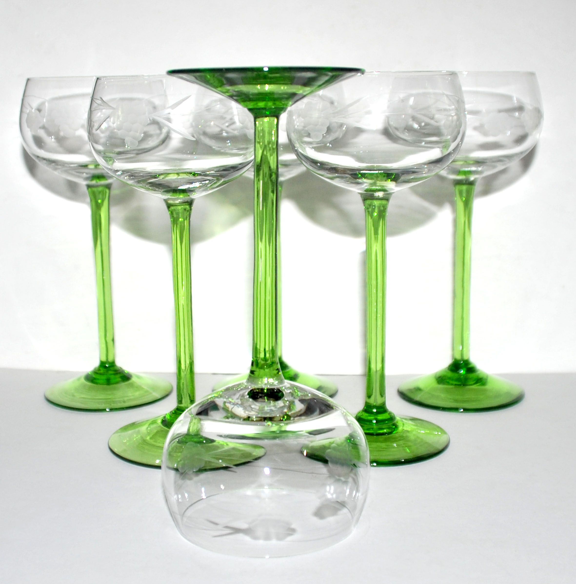 Series of 6 glasses of white wine Alsace Roemer