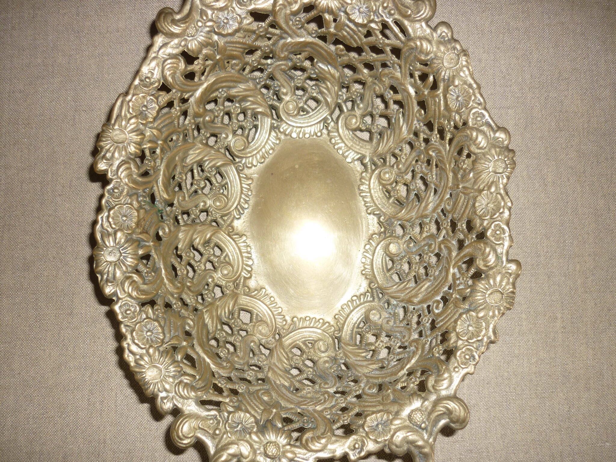 Fruit basket, bread basket with matt gilded bronze handles