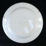 Plate in faience de l'est pink red 19th Luneville islettes st clement nº3