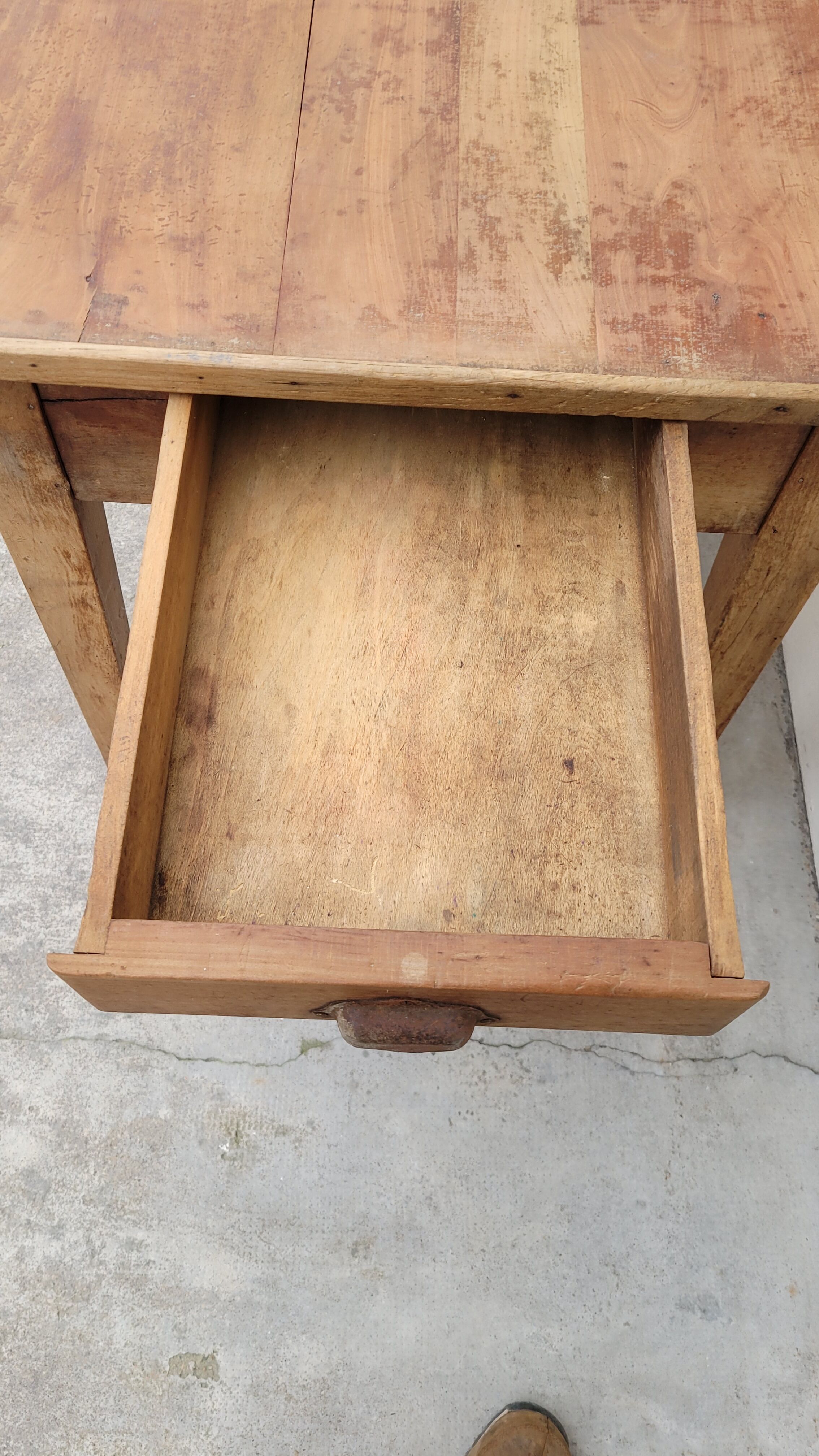 Farmhouse table in fruit tree 2 drawers period 1900 -1m27