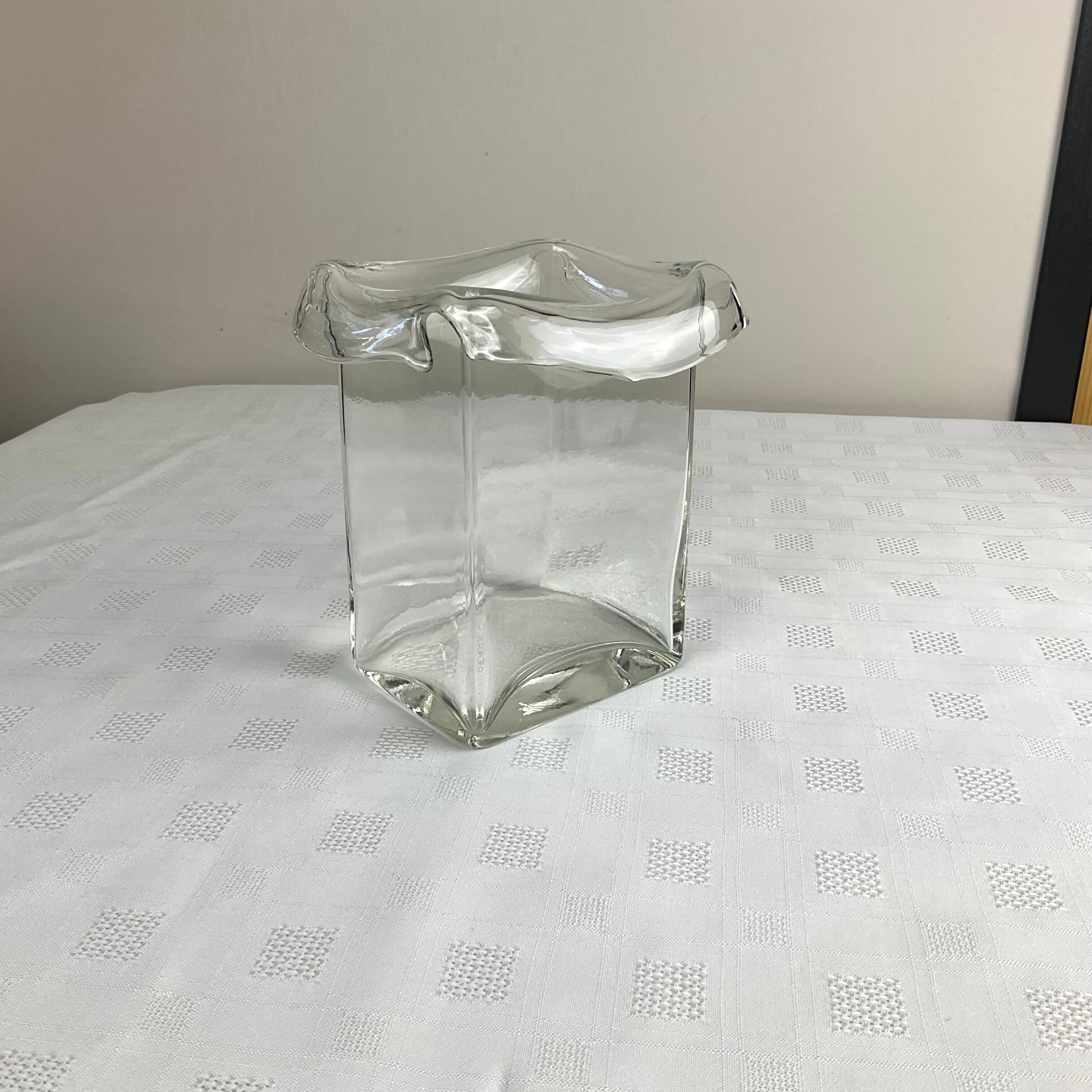 Design glass vase rectangular shape