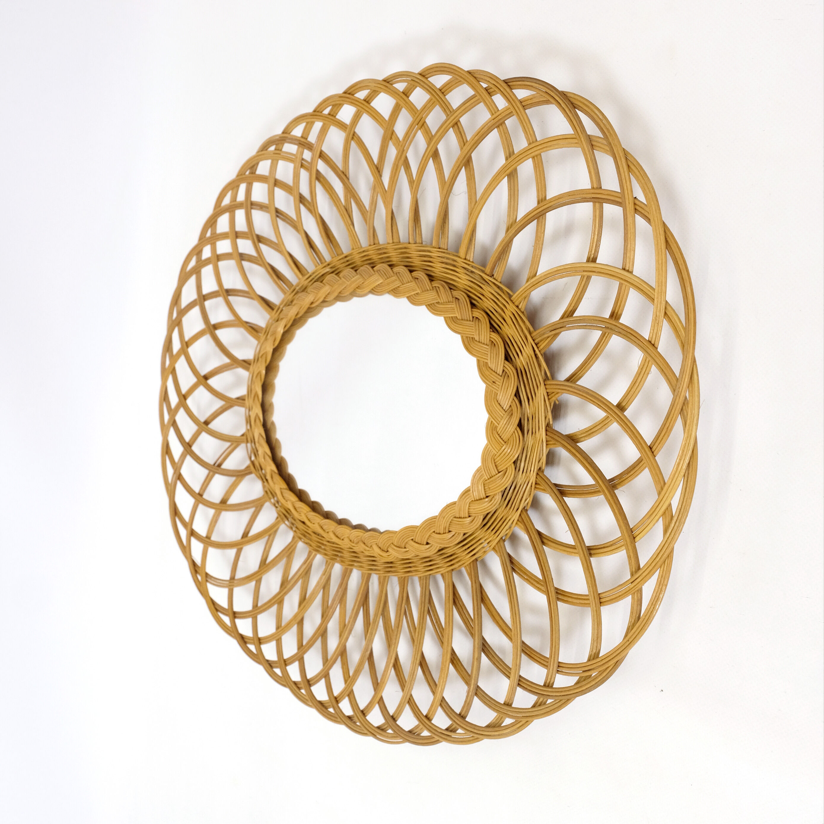 Oval wicker mirror, 60x50cm