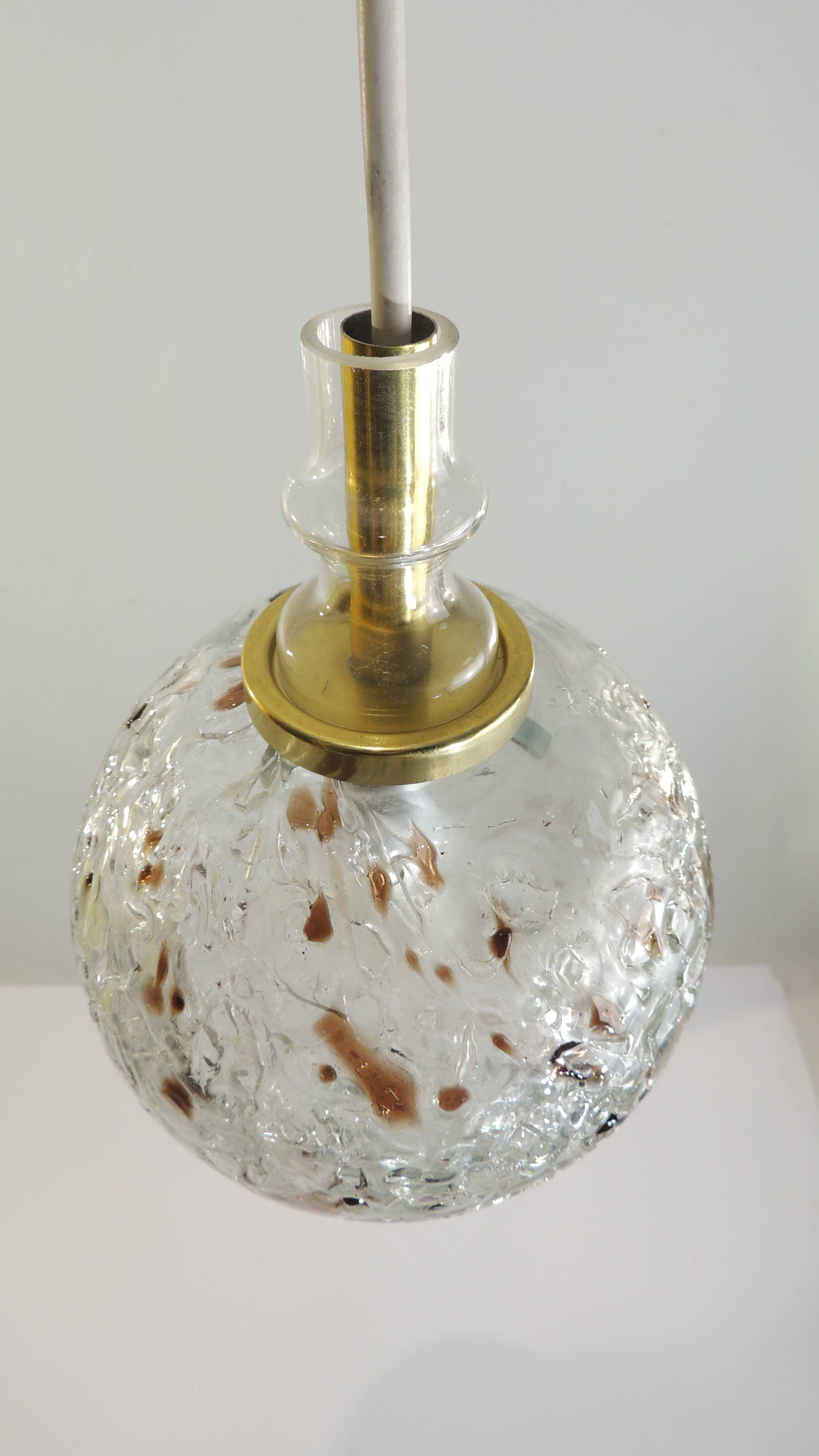 Doria Leuchten pendant lamp, textured Murano glass globe and brass,
