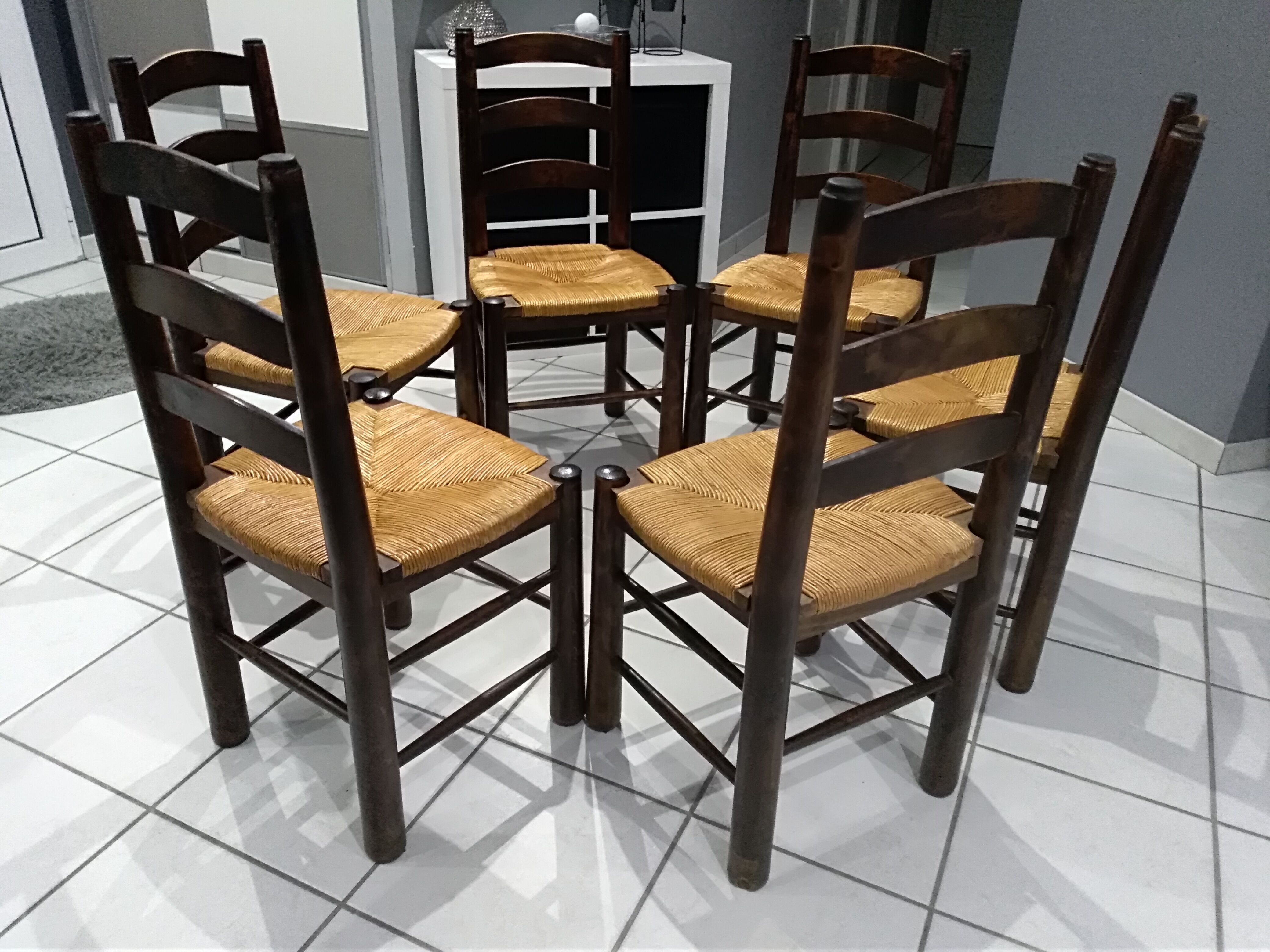 Suite of 6 brutalist straw chairs, 1940s