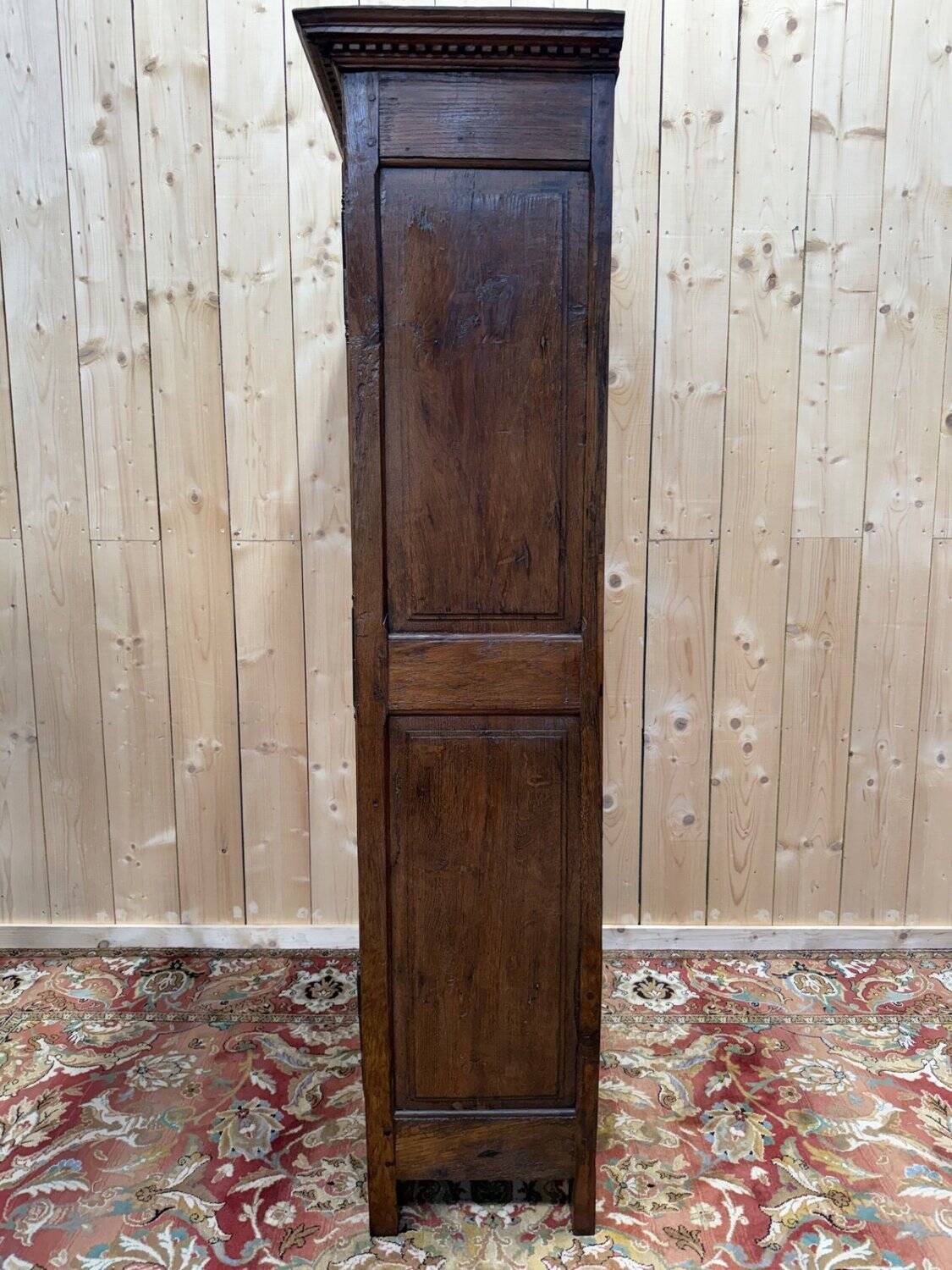 High period bonnetière - Renaissance in solid oak, panelled