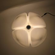 Lampe de table « Pipistrello » blanche de Gae Aulenti pour Martinelli Luce