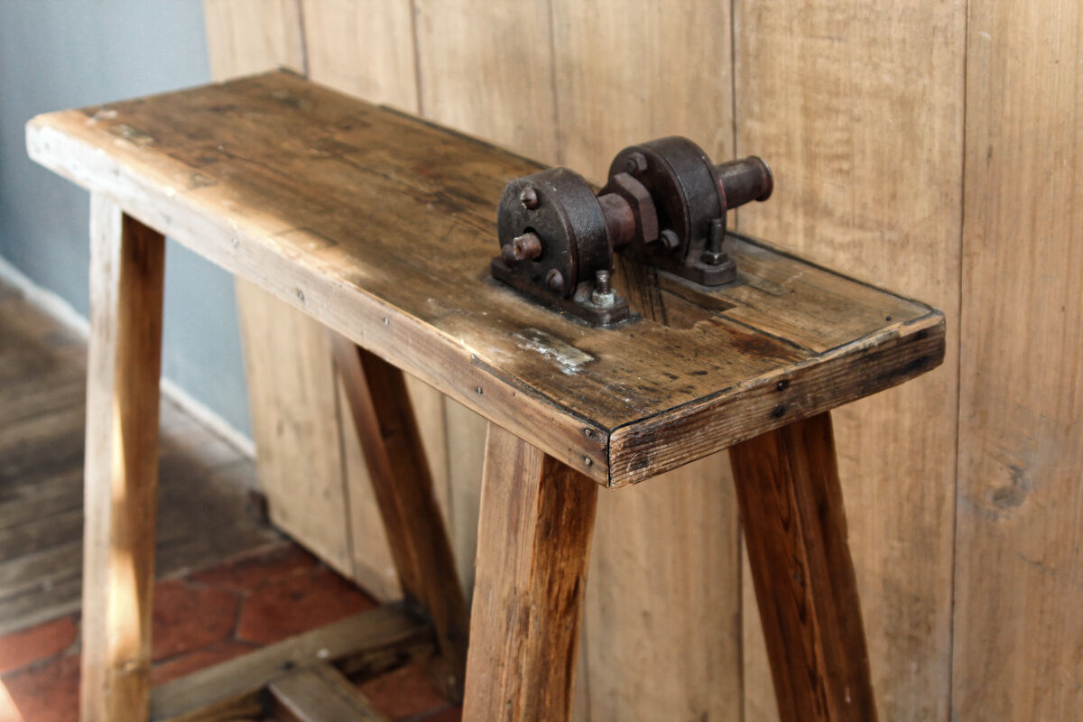 Old workbench - wooden service