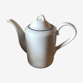 Porcelain teapot