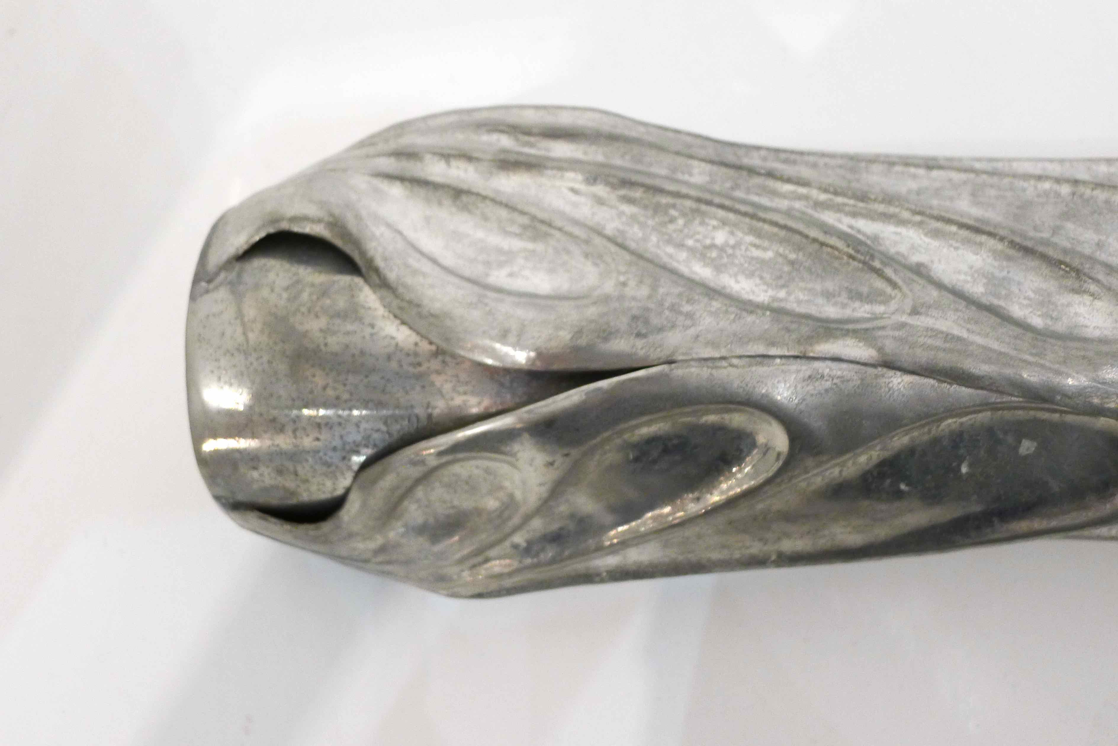 Large vase design Italian G & G, pewter 1970