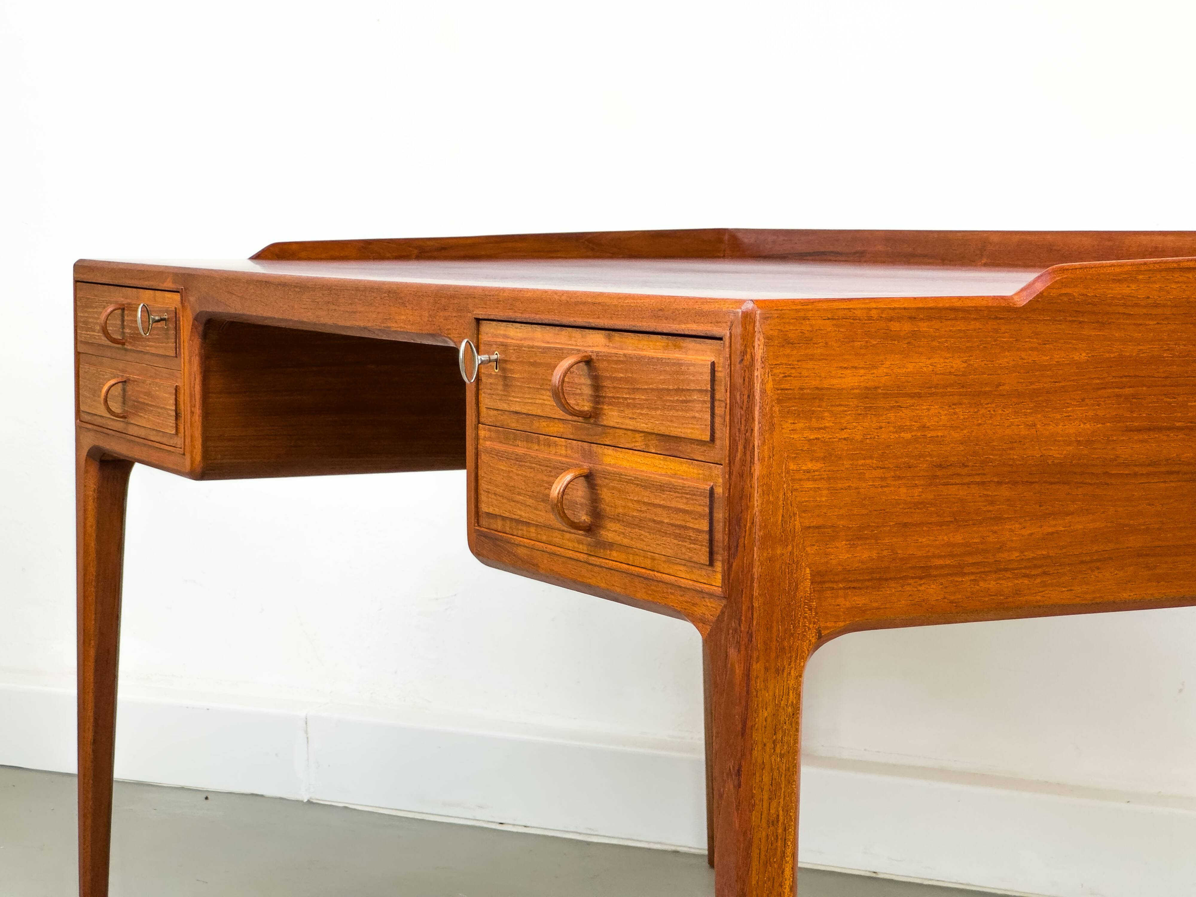 Teak Desk by Bertil Fridhagen for Bodafors, 1960s