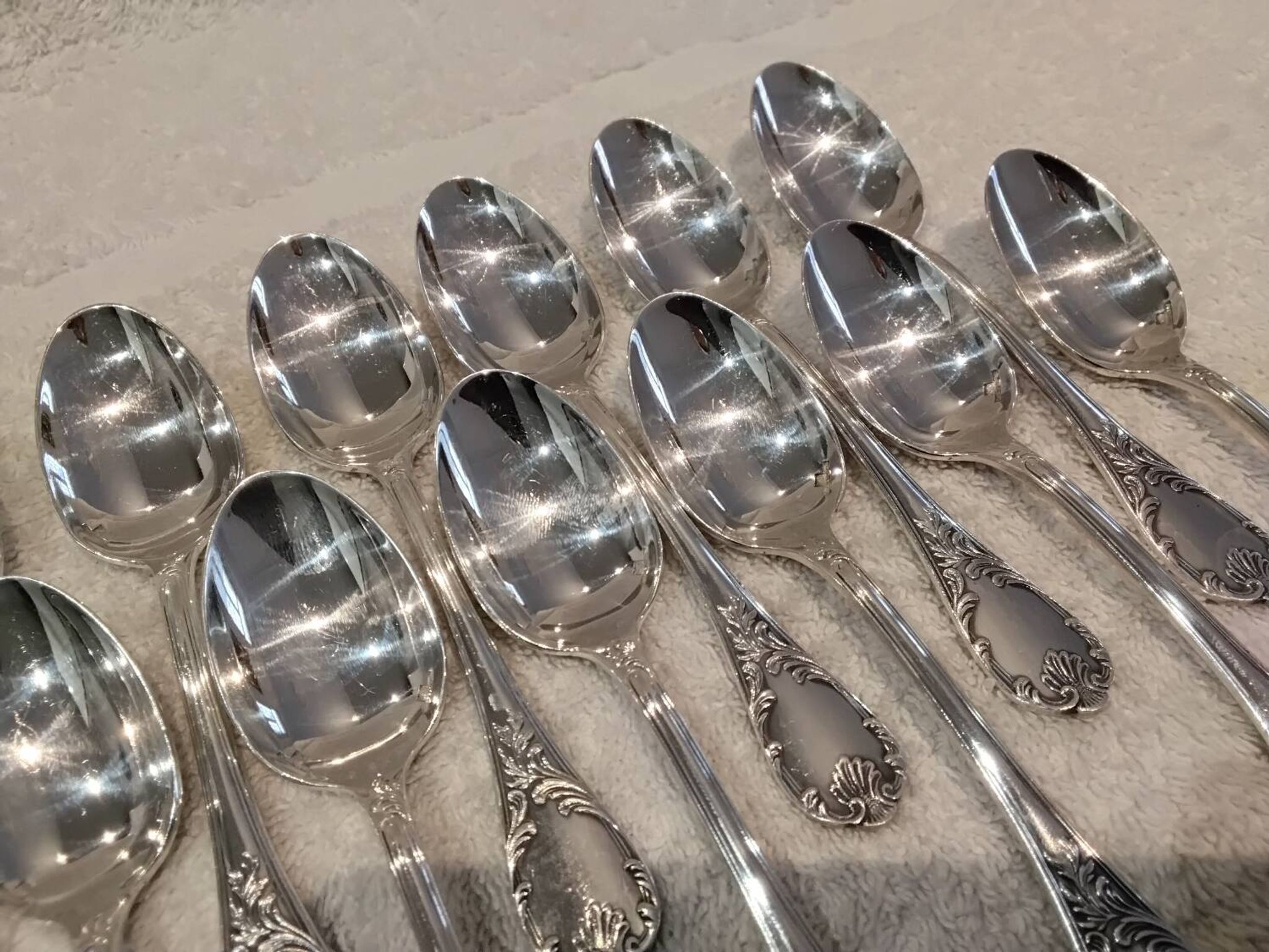 12 silver-plated coffee spoons by Christofle Marly, 13.6 cm