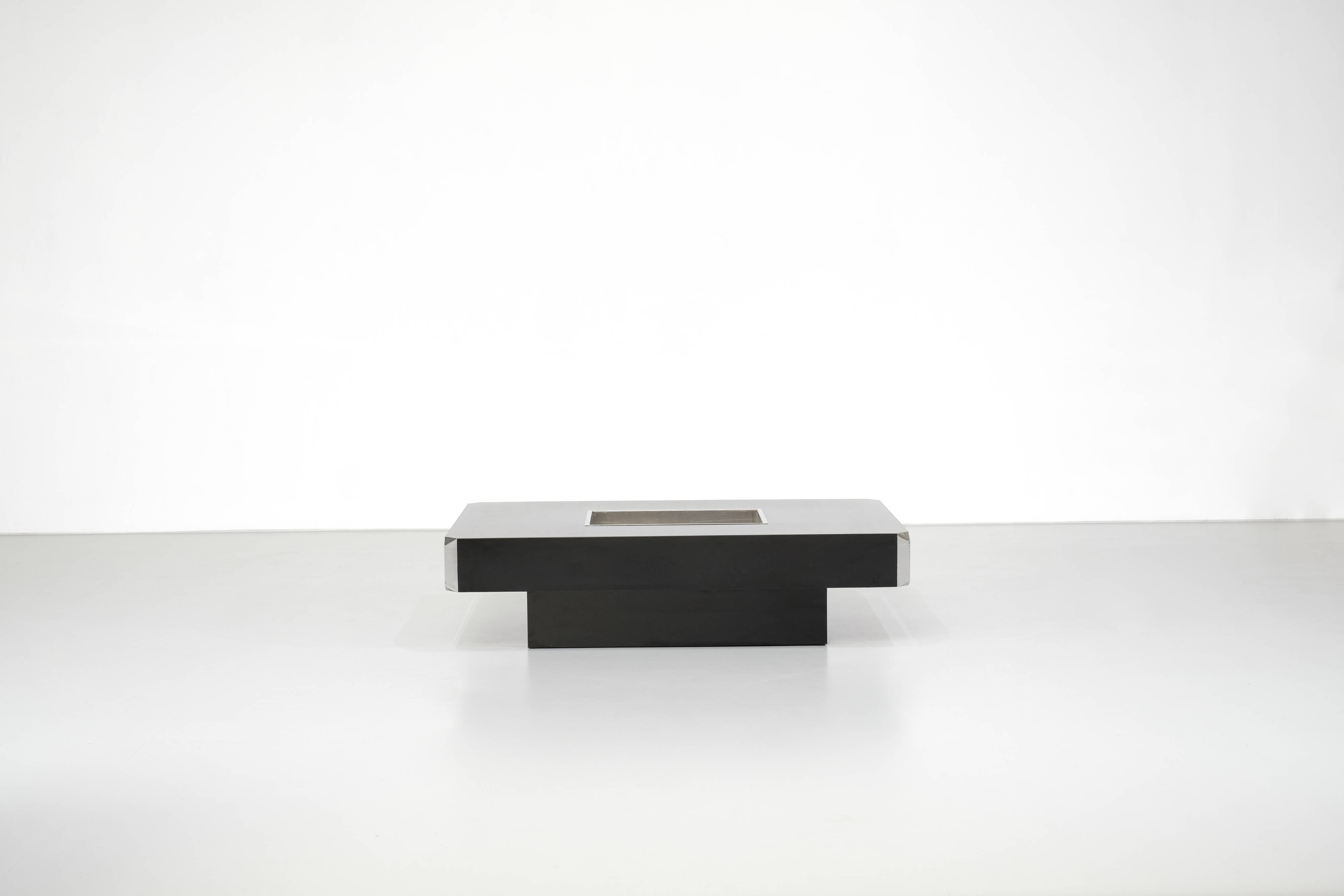 Alveo coffee table, attributed to Willy Rizzo for Mario Sabot, 1970s.