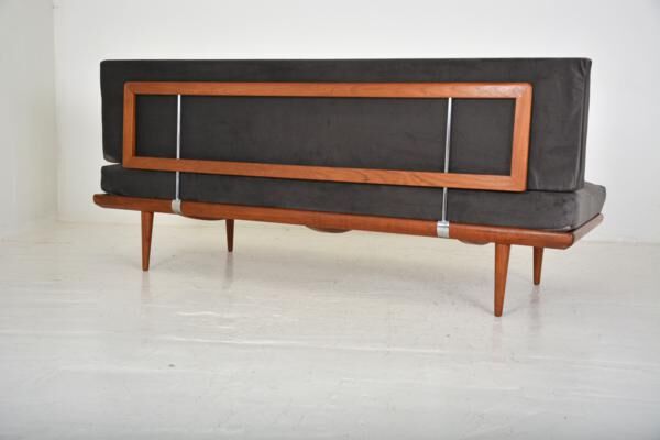Day bed "Minerva " by Peter Hivdt and Orla Molgaard Nielsen edited by France and Son