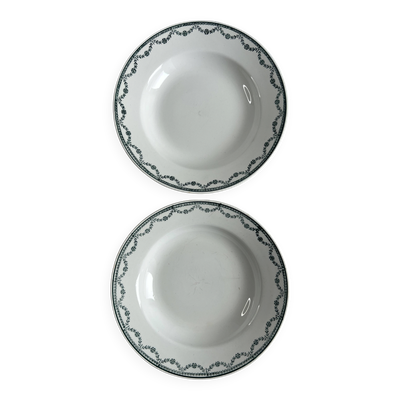 Lot de deux assiettes creuses Saint-Amand vertes frise