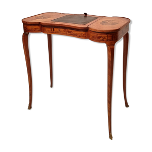 Table à écrire de style louis