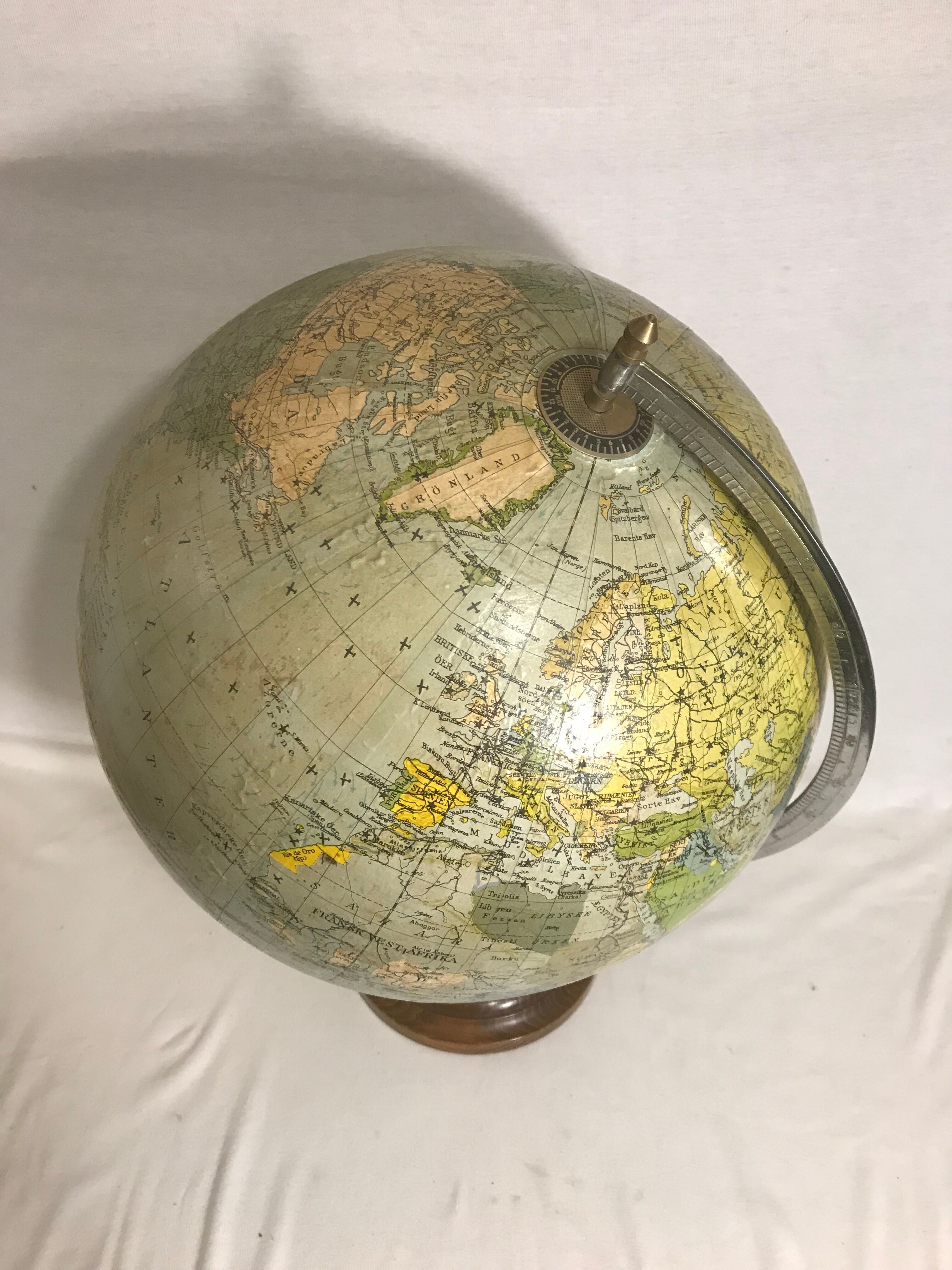 Former globe earth Tower Globus