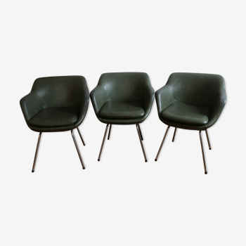 Lot of three armchair in green skai with chrome feet