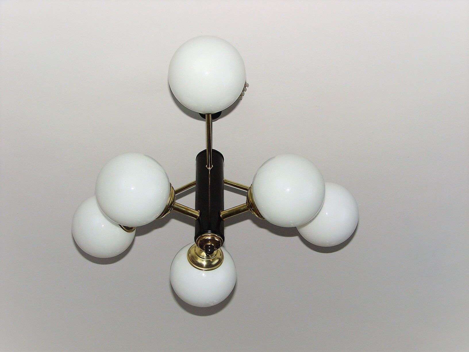 Modernist chandelier, 1970s
